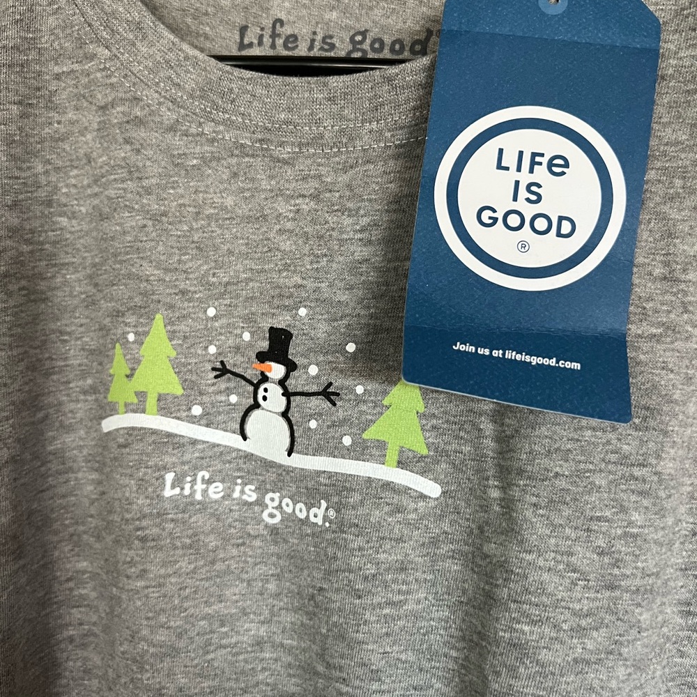 Life is Good women’s Snowman Long Sleeve Crew Neck T-shirt size Medium NWT